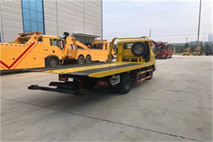 阿鲁科尔沁旗非事故拖车