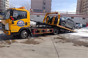 阿鲁科尔沁旗救援拖车费用怎么算